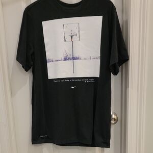 Black Nike Graphic T-Shirt